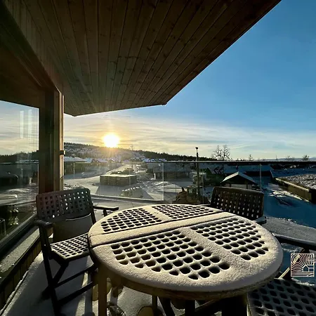 New Ski-in Ski-out In Hafjell Apartament Øyer